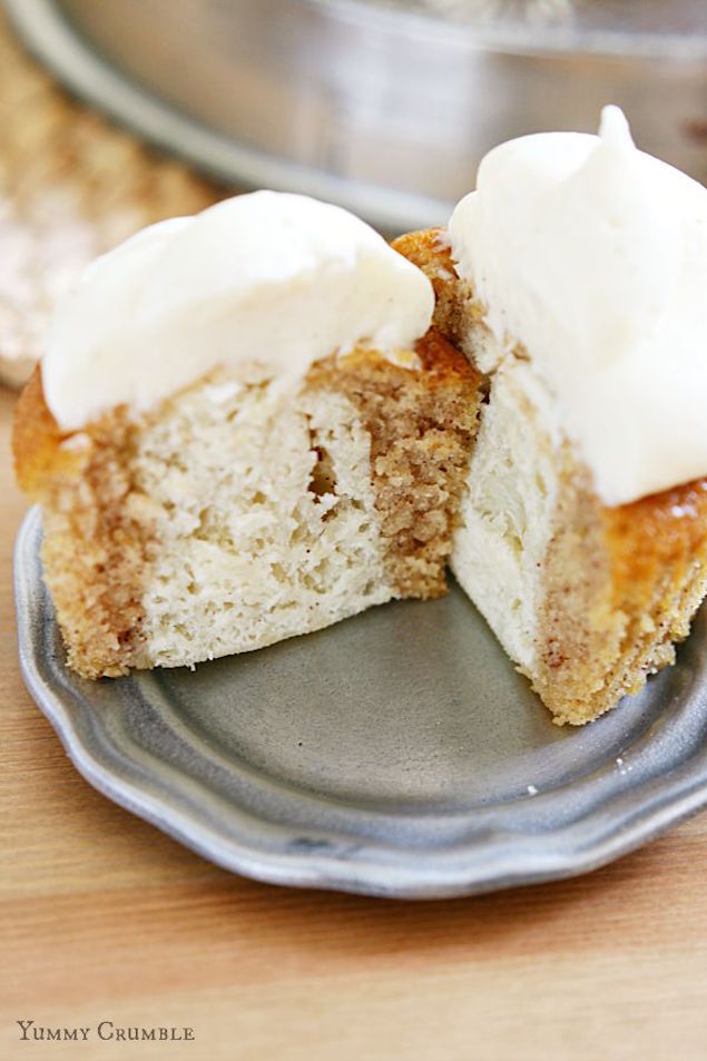 Snickerdoodles with Cream Cheese Frosting