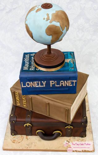 Travel-Themed Wedding Cake