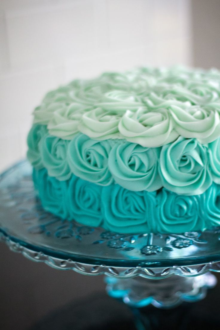 10 Photos of Tiffany Green Birthday Cakes