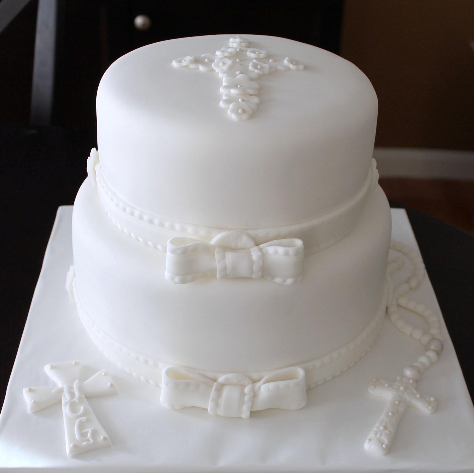 White First Communion Cake