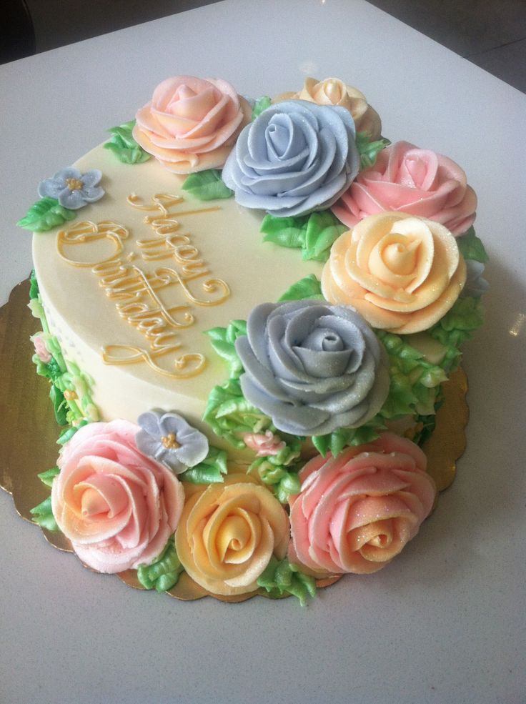 12 Photos of Beautiful Buttercream Rose Cakes