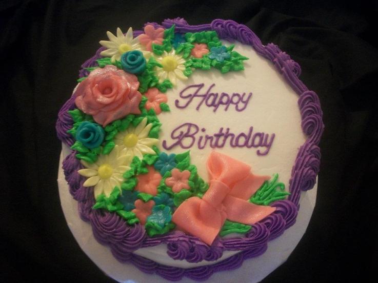 10 Photos of Birthday Cakes With No Icing