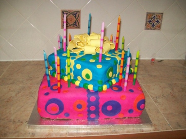 Boy Girl Joint Birthday Cake