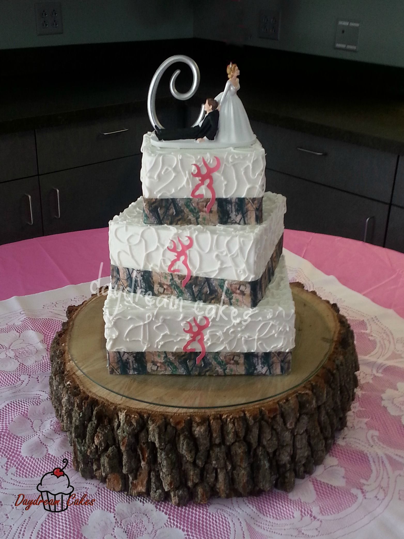 Camo Wedding Cake