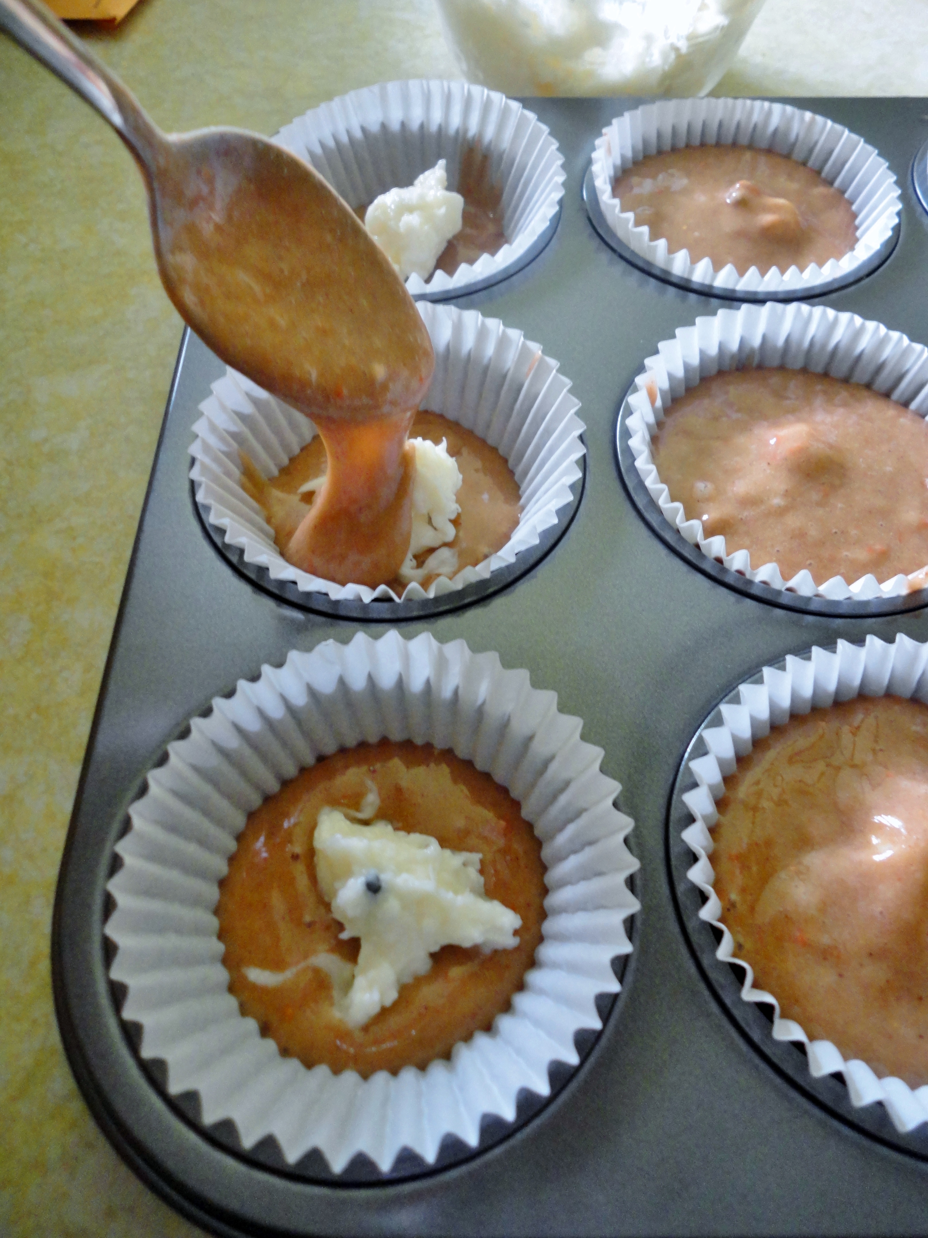 Chocolate Cake Mix Cream Cheese Filled Cupcakes