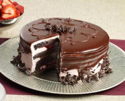 Chocolate Strawberry Kiss Cake