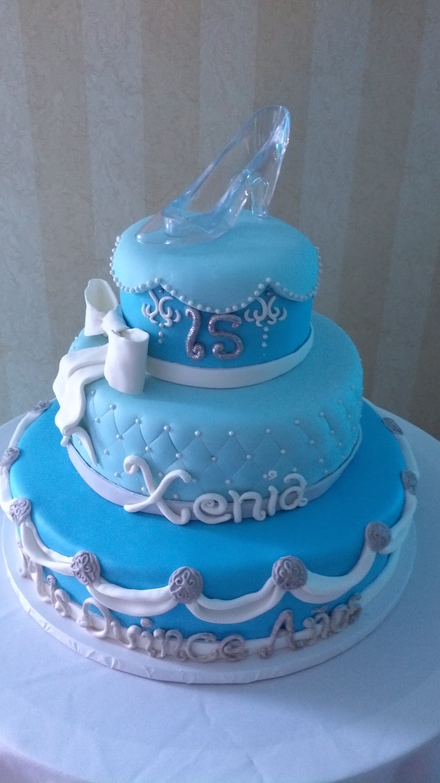 Cinderella Quinceanera Cakes