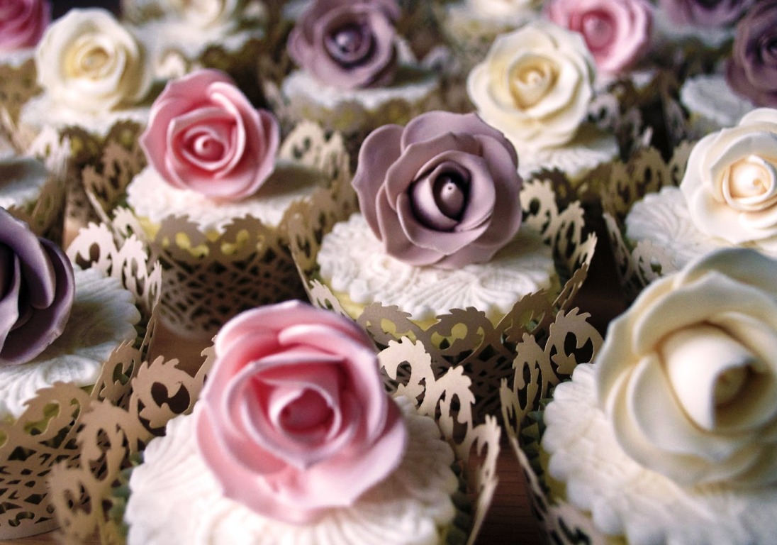 Elegant Happy Birthday Cupcakes