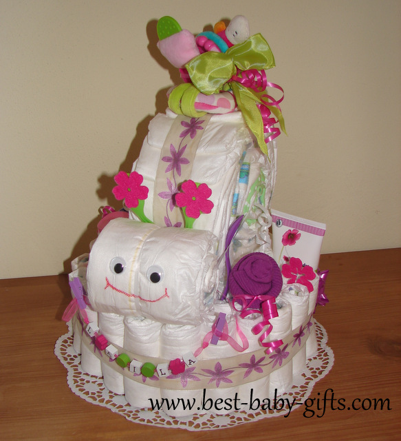 10 Photos of Easy Girl Diaper Cakes