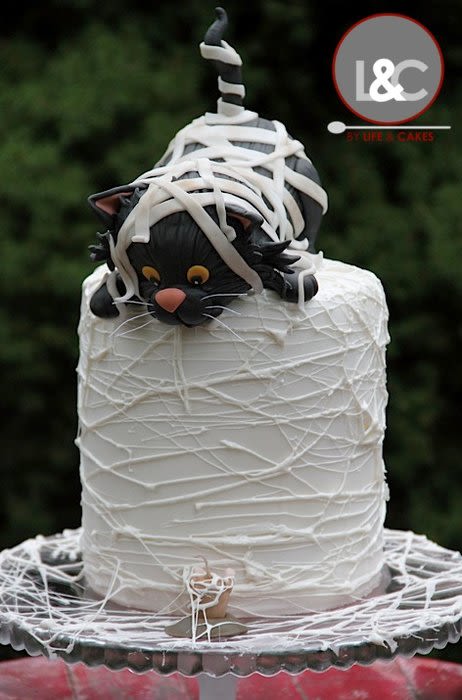 Halloween Black Cat Birthday Cake