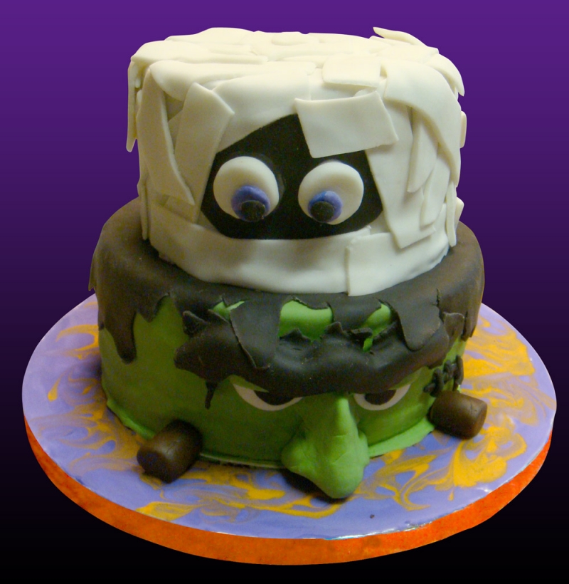 Halloween Mummy Birthday Cake