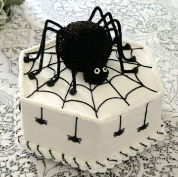 Halloween Spider Birthday Cake