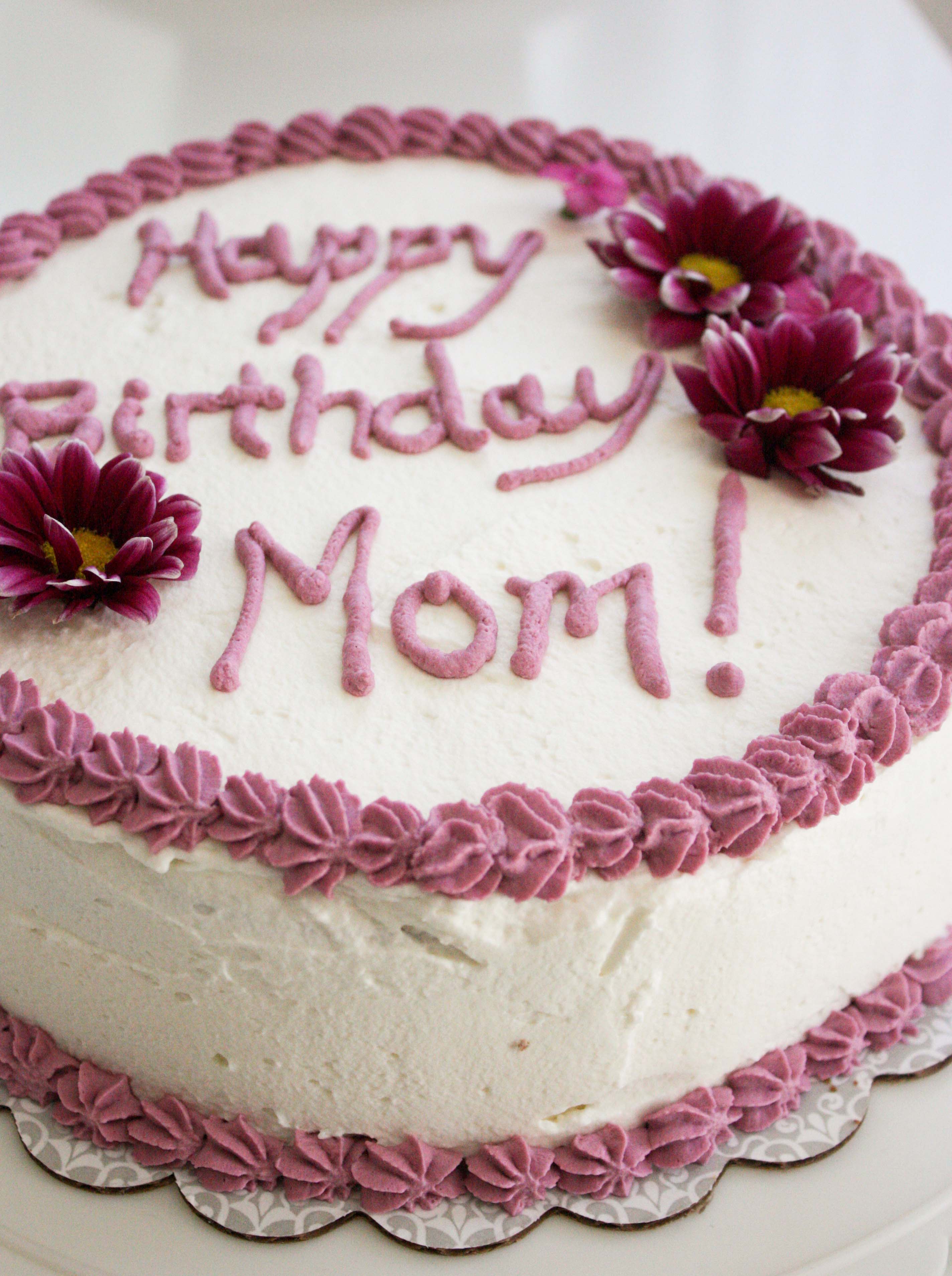 Happy Birthday Mom Cake