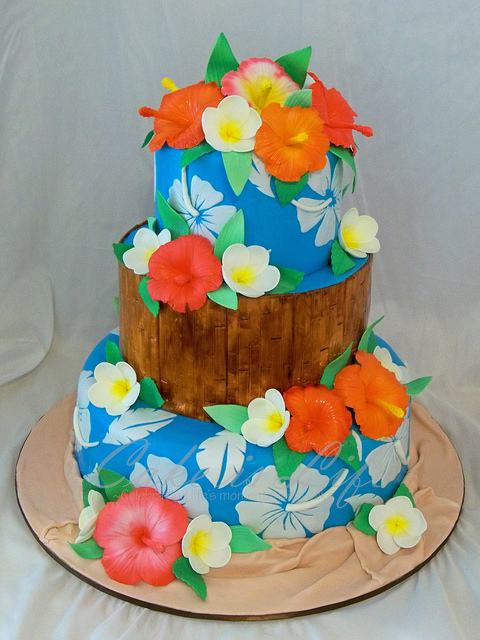 Hawaiian Themed Wedding Cake