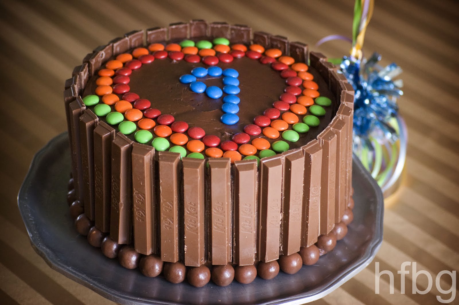 How to Make Number Birthday Cakes