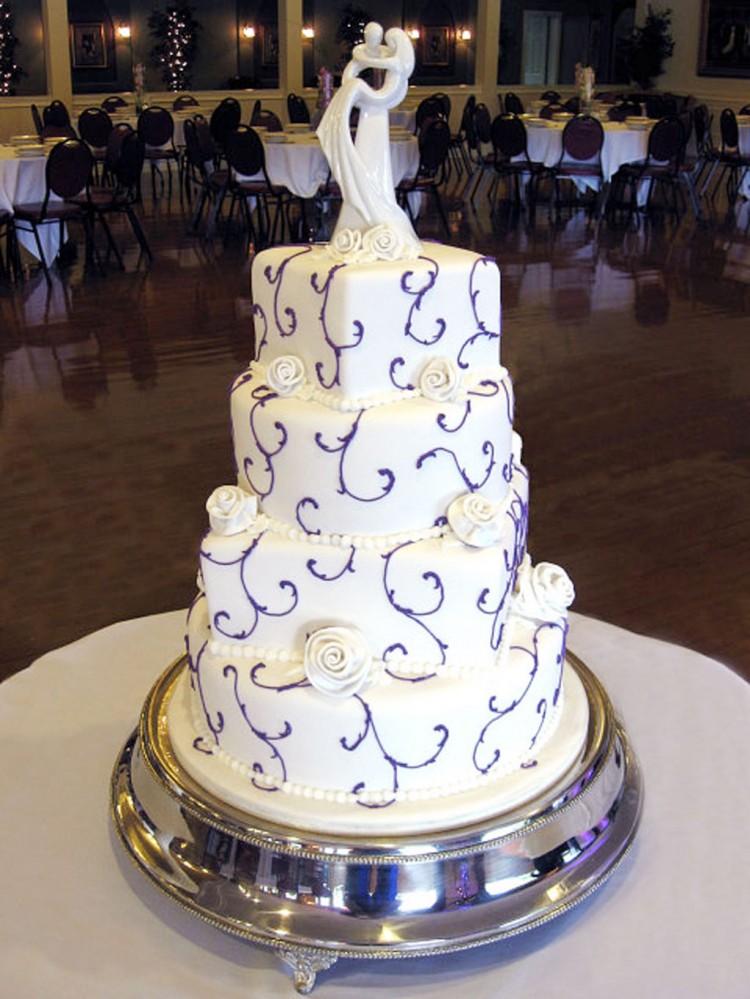 Island Wedding Cake