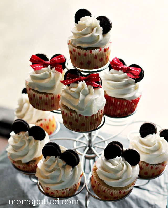 Mickey Mouse Cupcake Stand