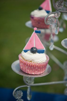 5 Photos of Navy Pink And Green Baby Shower Cupcakes