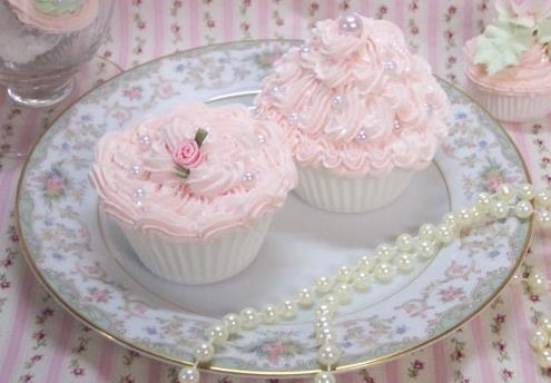 Pink Cupcakes with Pearls