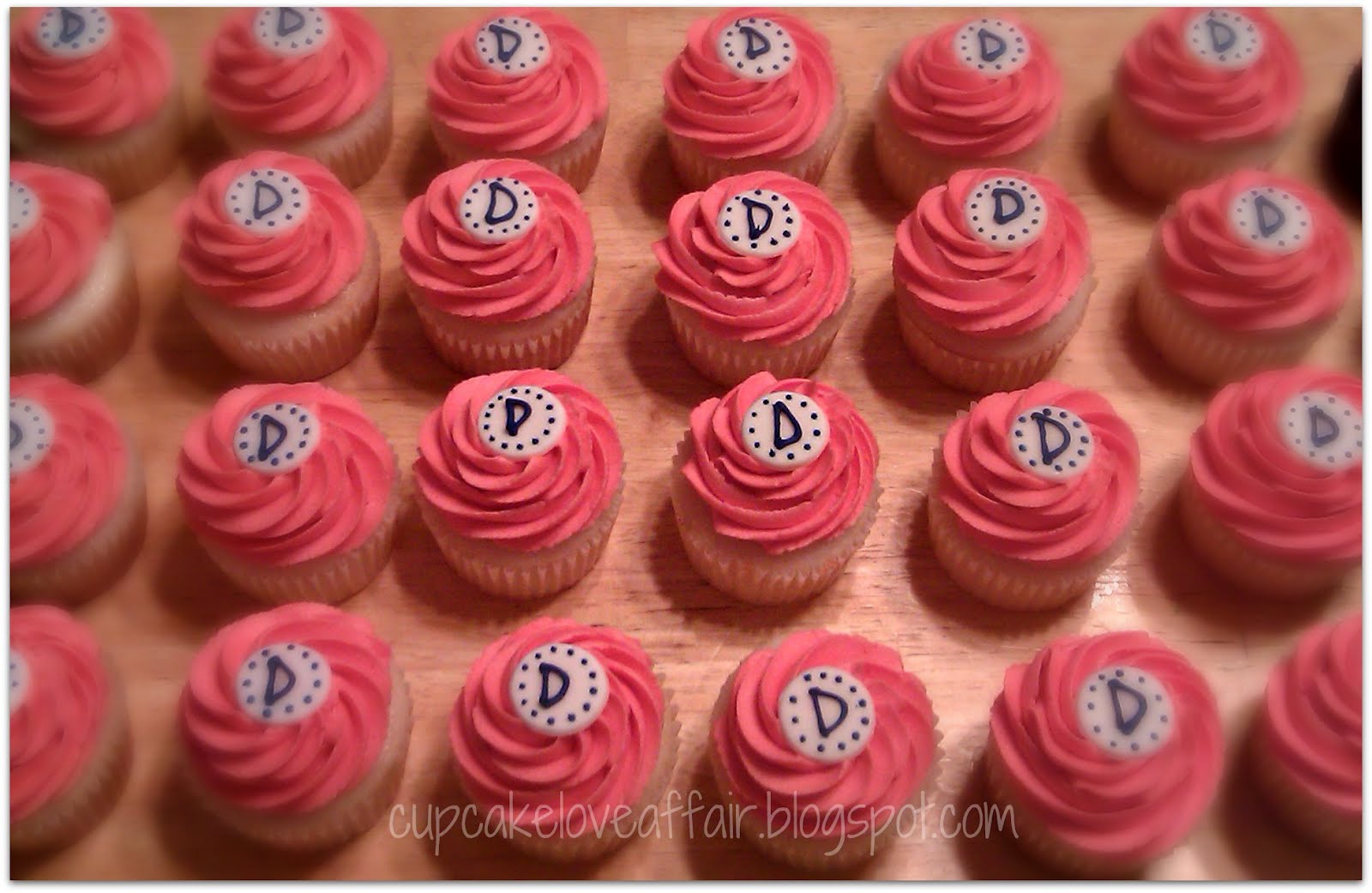 Simple Baby Shower Cupcakes