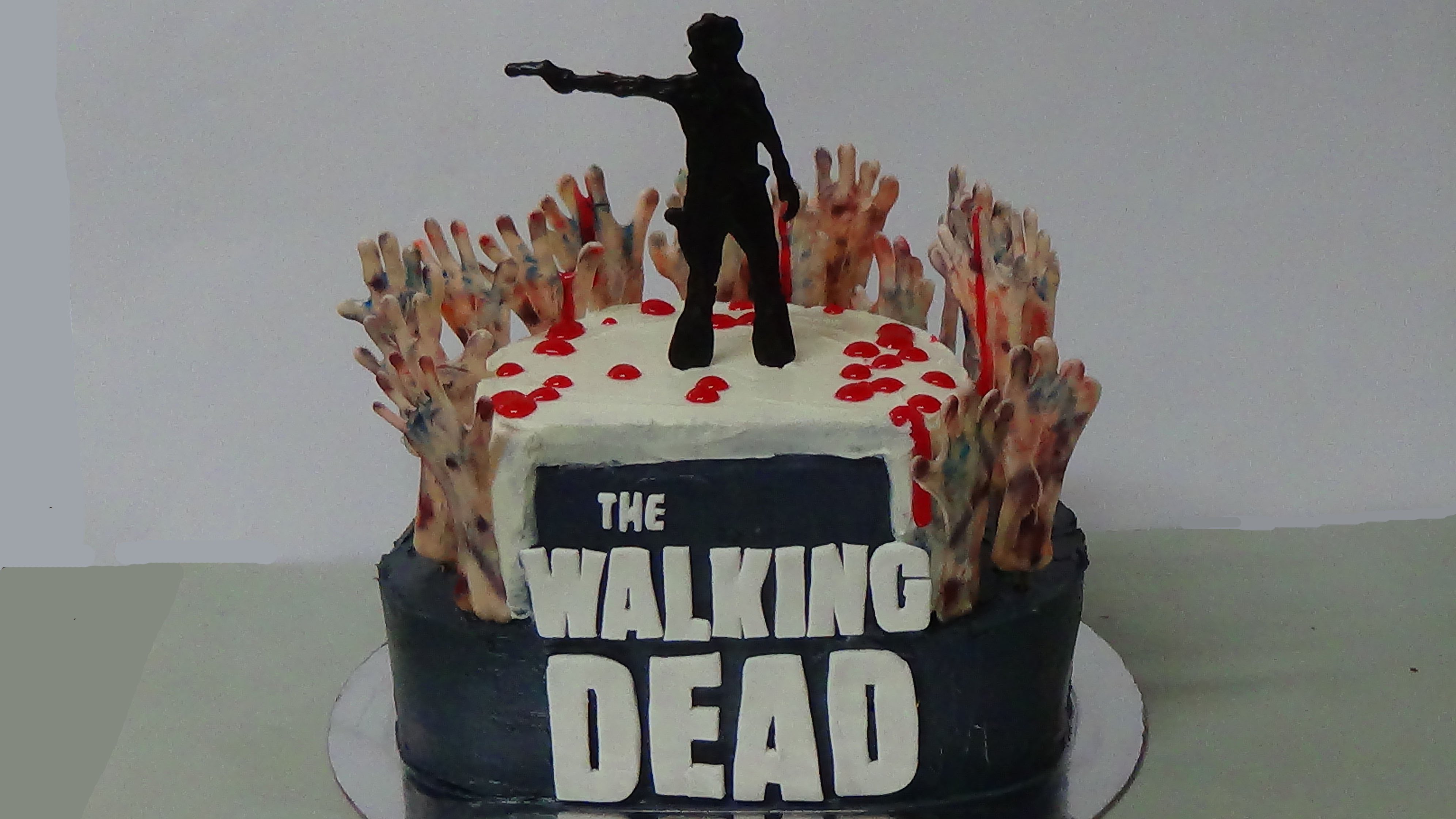 Walking Dead Cake