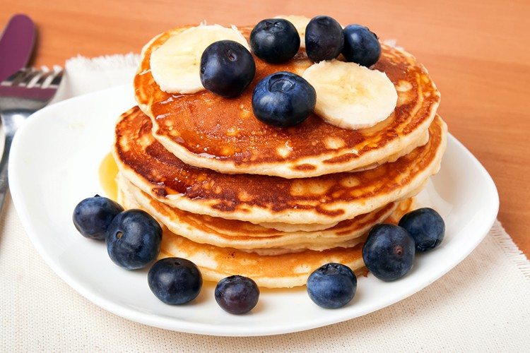 Whole Grain Blueberry Pancakes