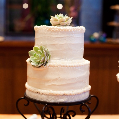 2 Tier Buttercream Wedding Cakes