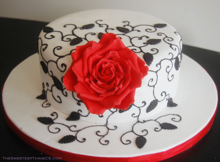 Anniversary Cake Red Roses