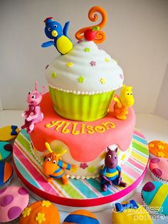 Backyardigans Birthday Cake