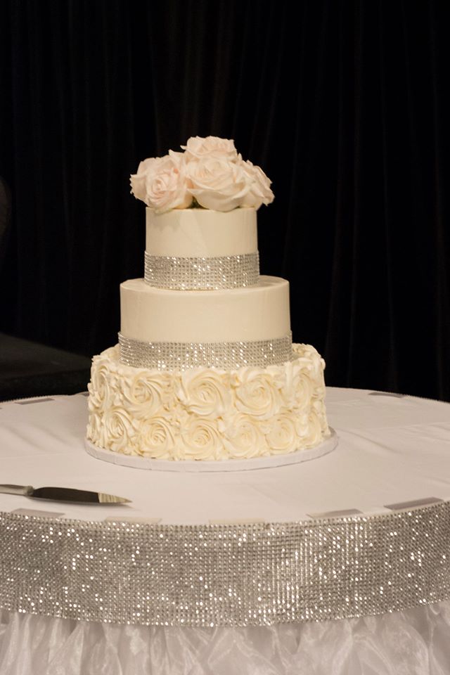 Buttercream and Bling Wedding Cakes