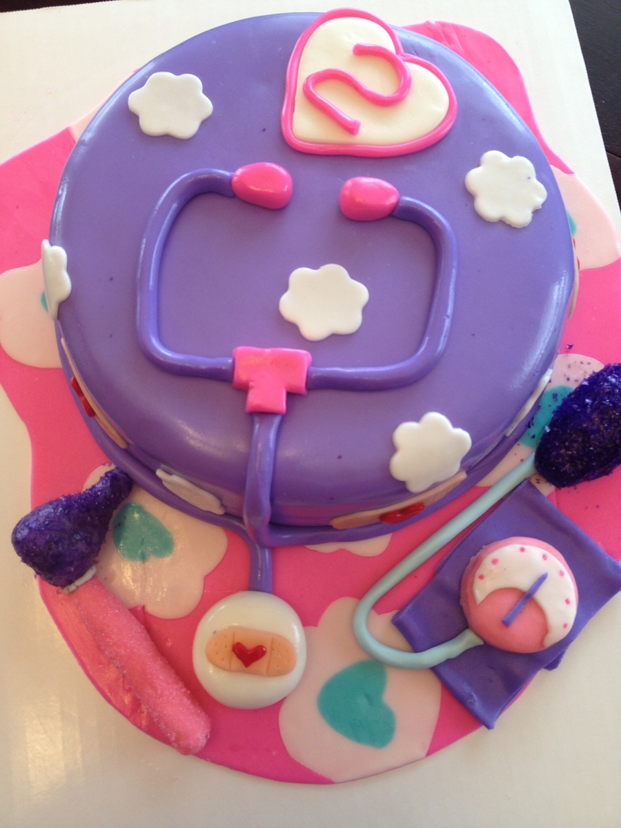 Doc McStuffins Birthday Cake