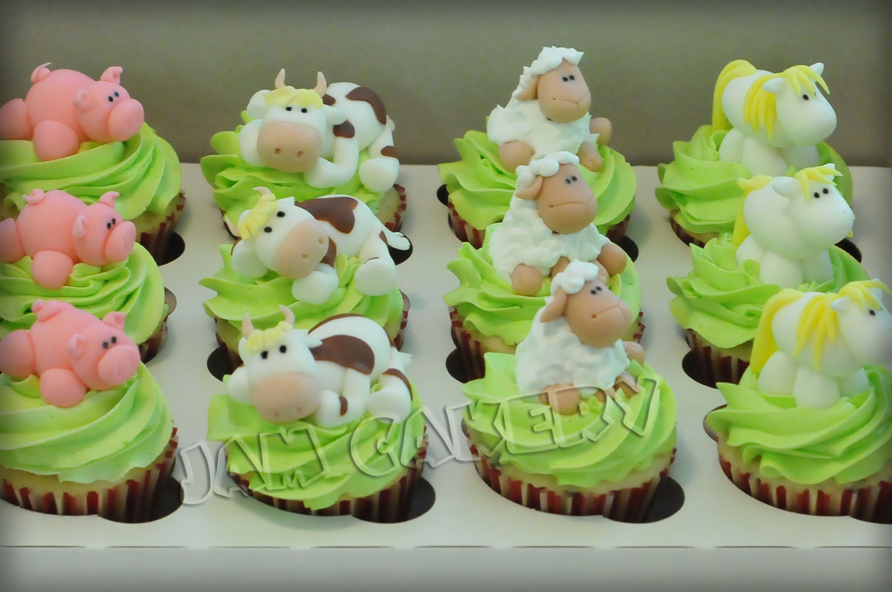 Farm Animal Cupcakes