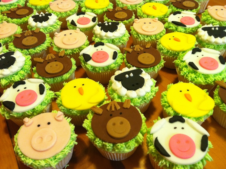 Farm Animal Cupcakes