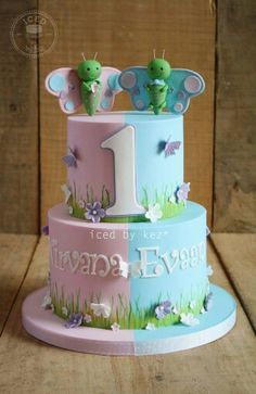 Gender-Neutral Baby Shower Cake