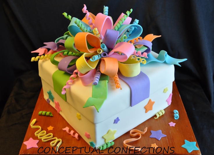 Gift Box Cake with Fondant Bow