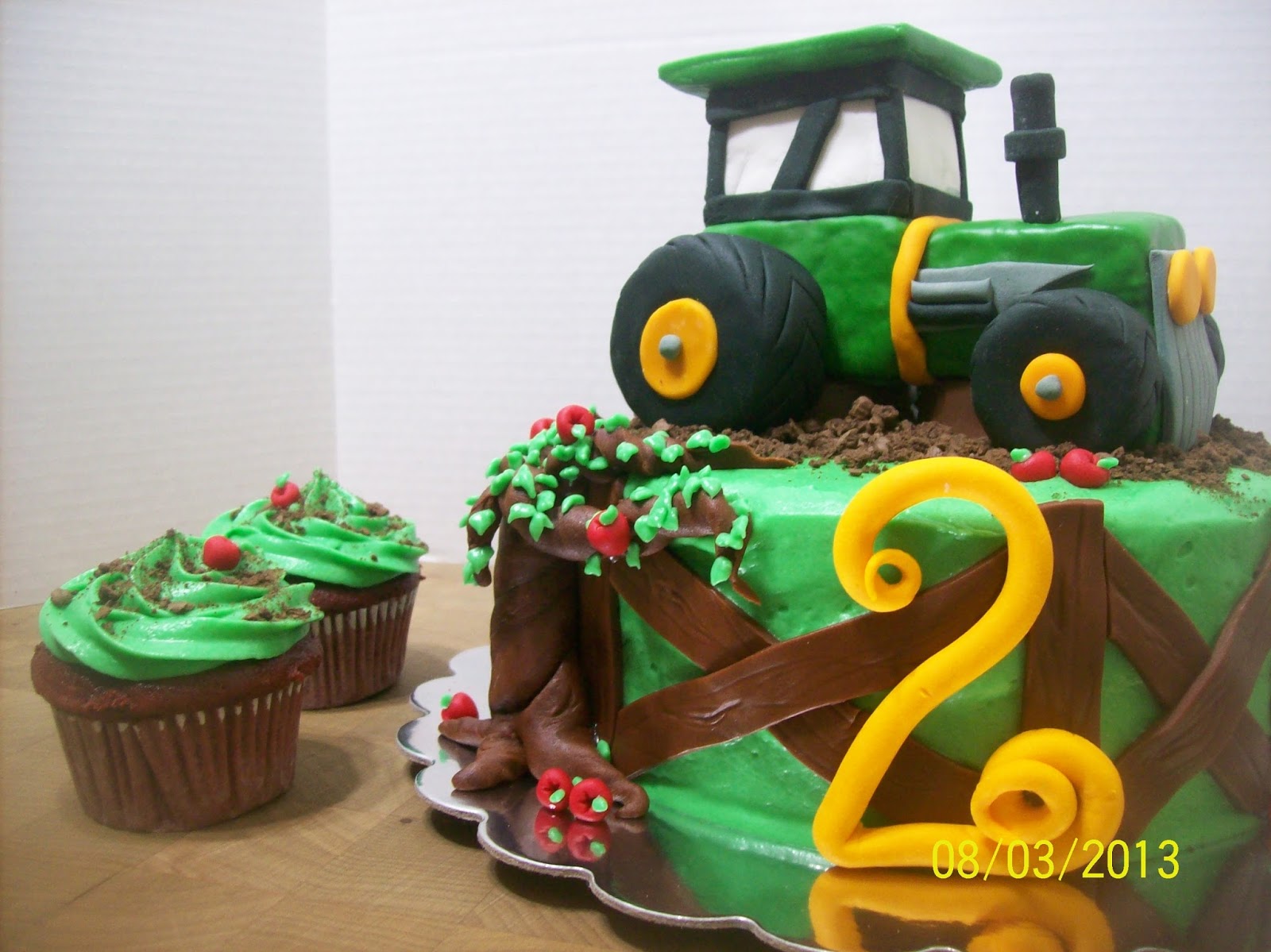 John Deere Tractor Birthday Cake