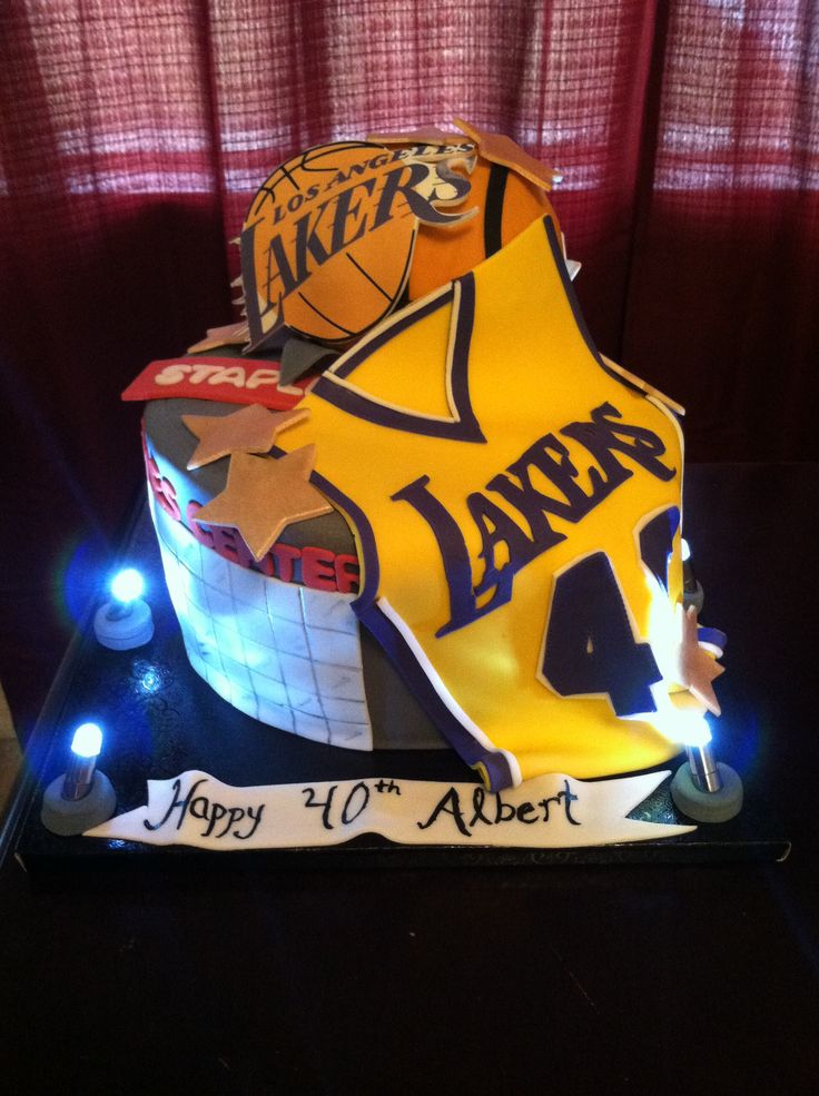 Lakers Cake