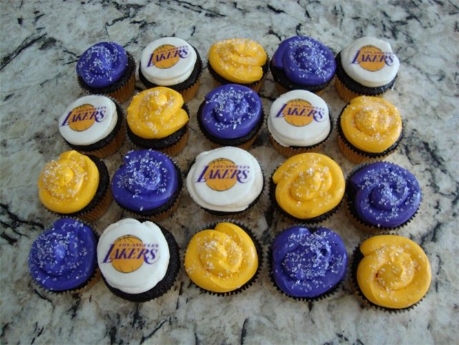 Lakers Edible Cake Toppers