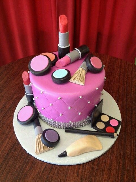Makeup Birthday Cake