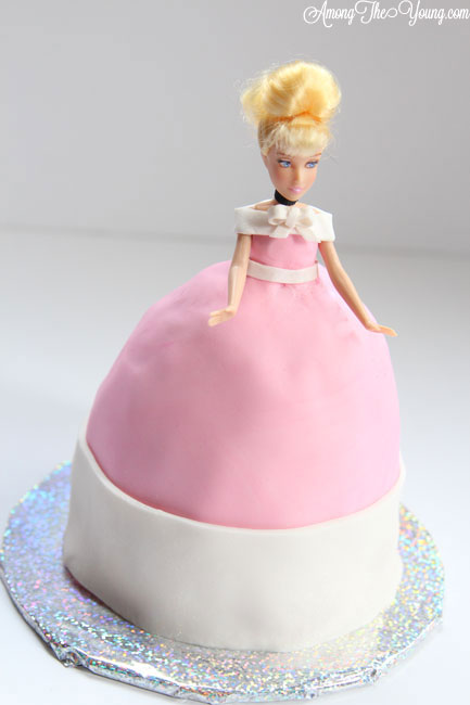 Mini Princess Cakes