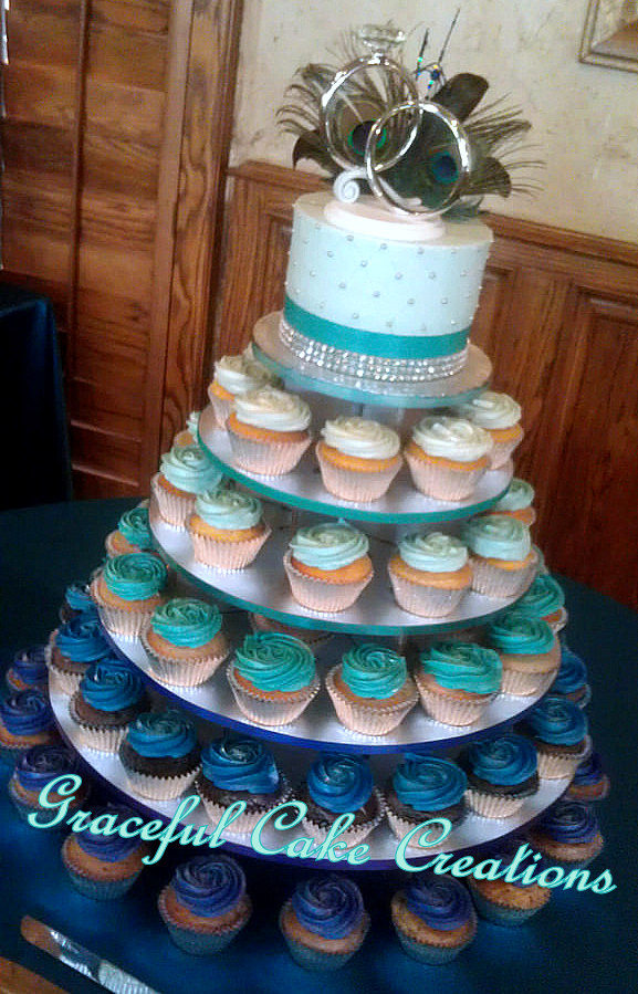 Peacock Wedding Cake and Cupcakes