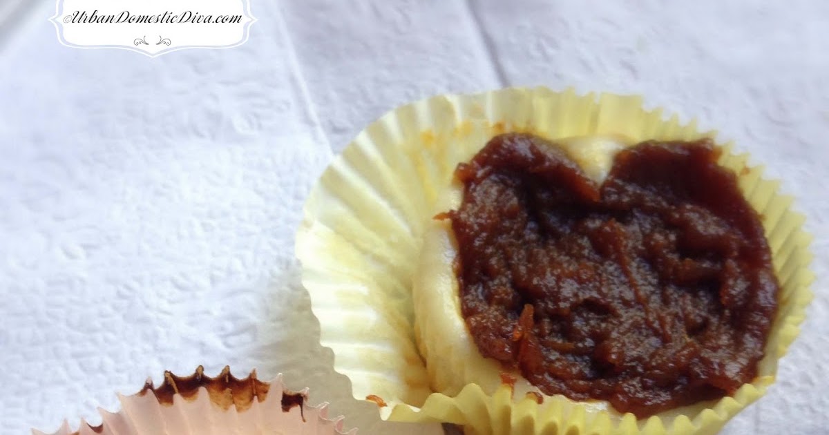 Pumpkin Cheesecake Cupcakes with Ginger Snaps