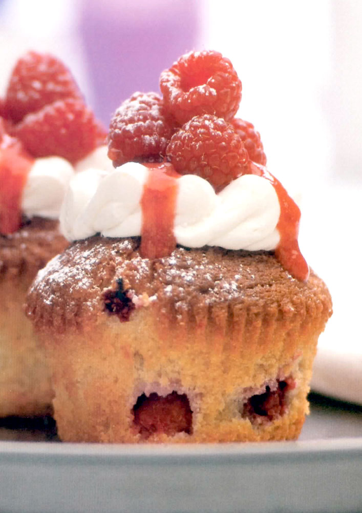 Raspberry Cream Cupcakes Recipe