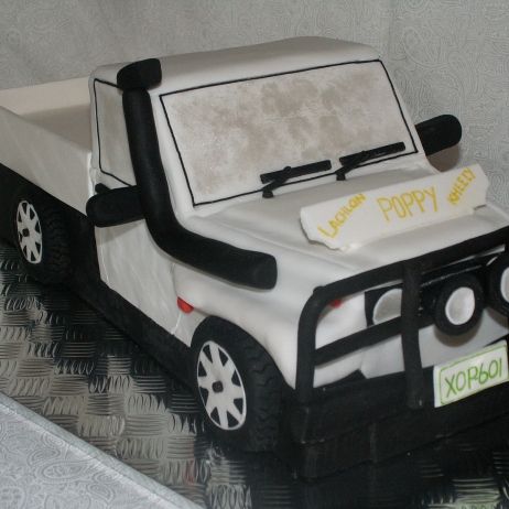 Toyota Land Cruiser Cake