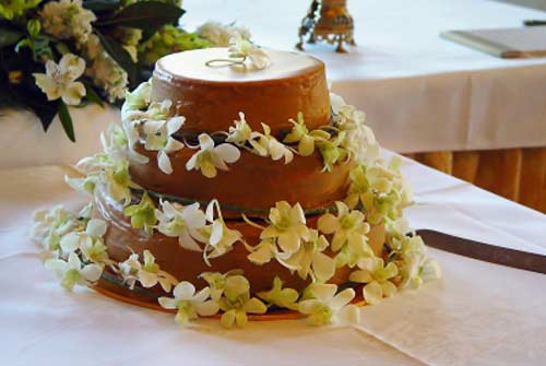 Wedding Cake Designs with Fresh Flowers