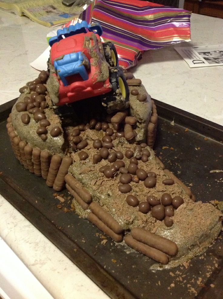 4WD Cake Birthday