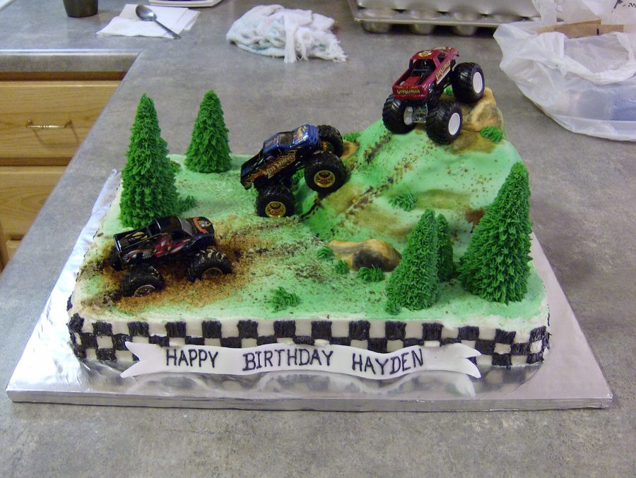 4x4 Truck Cake