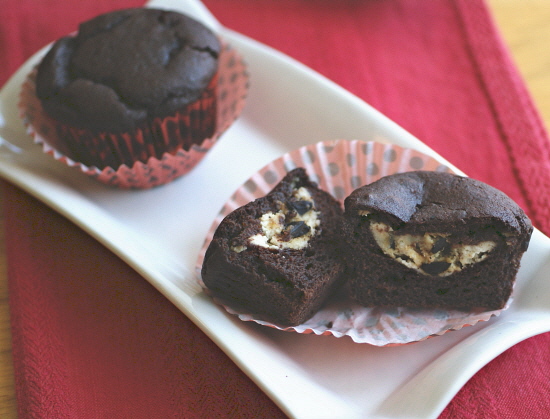 Cheesecake Filled Chocolate Chip Cupcake