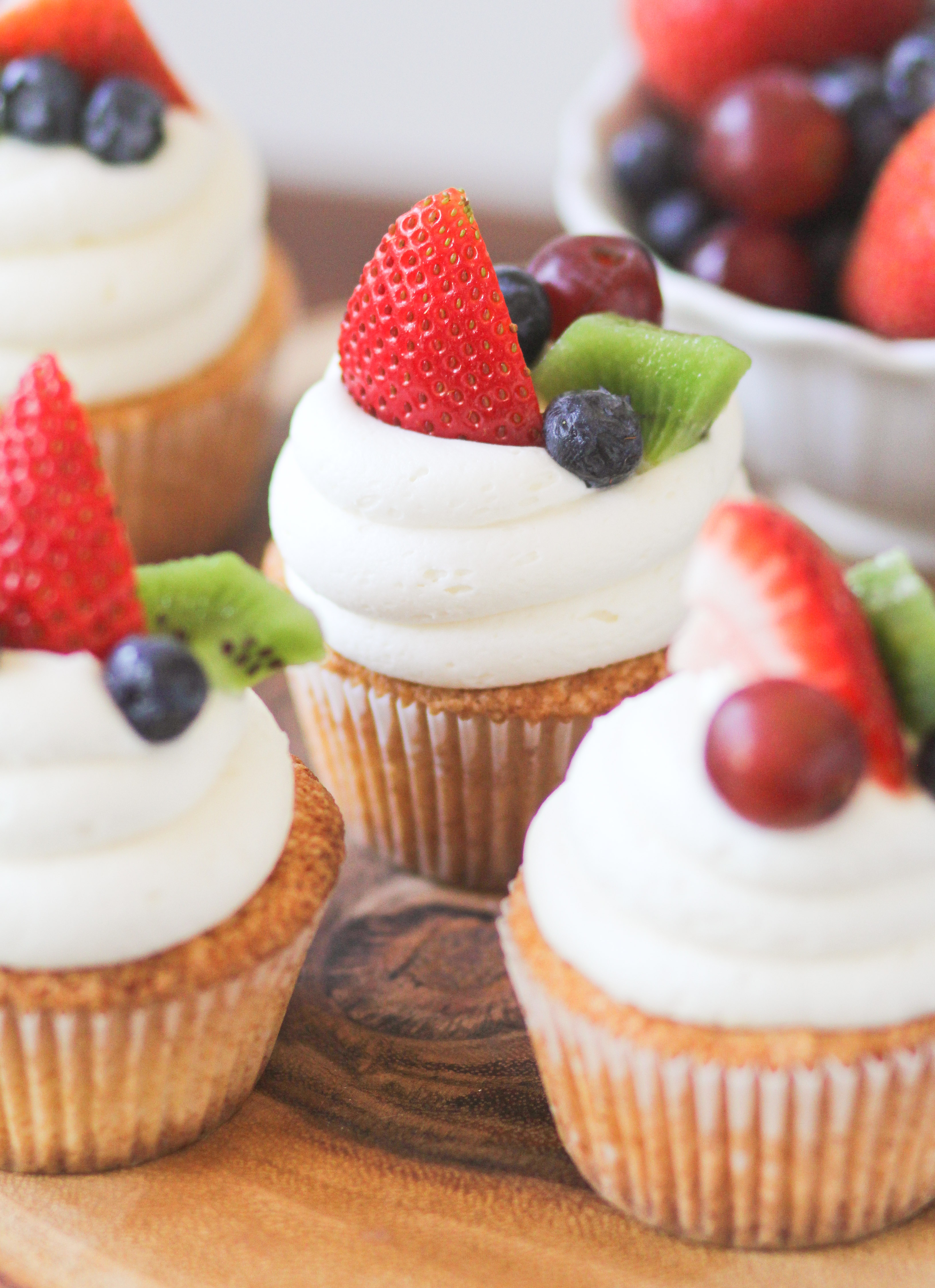 Fruit Pizza Cupcakes