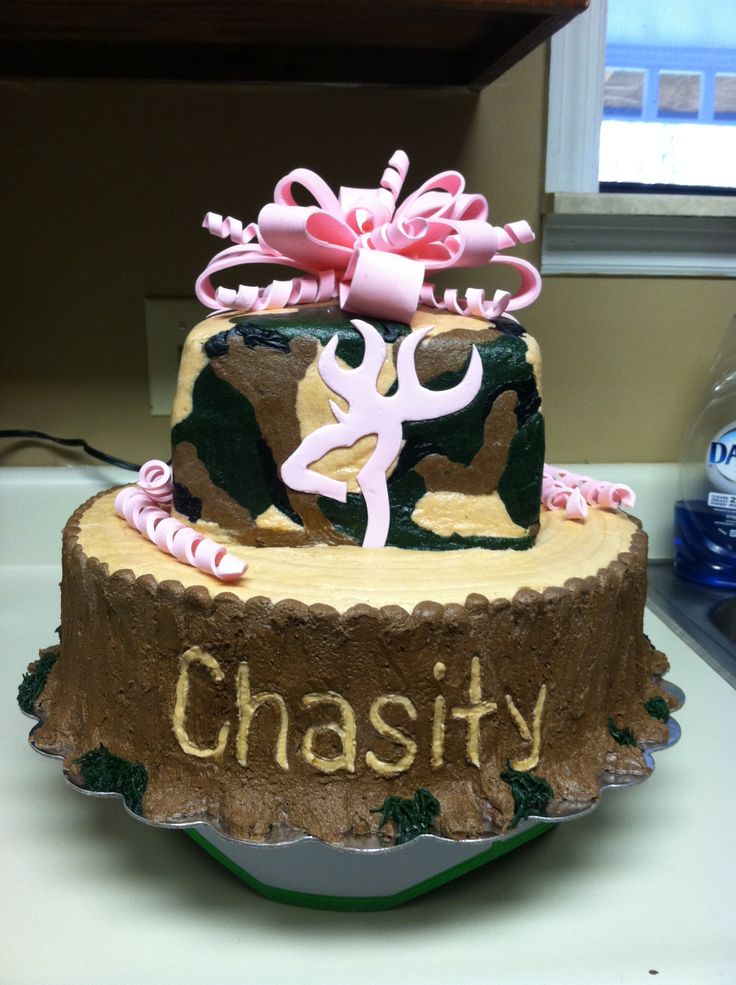 Girls Deer Hunting Cake